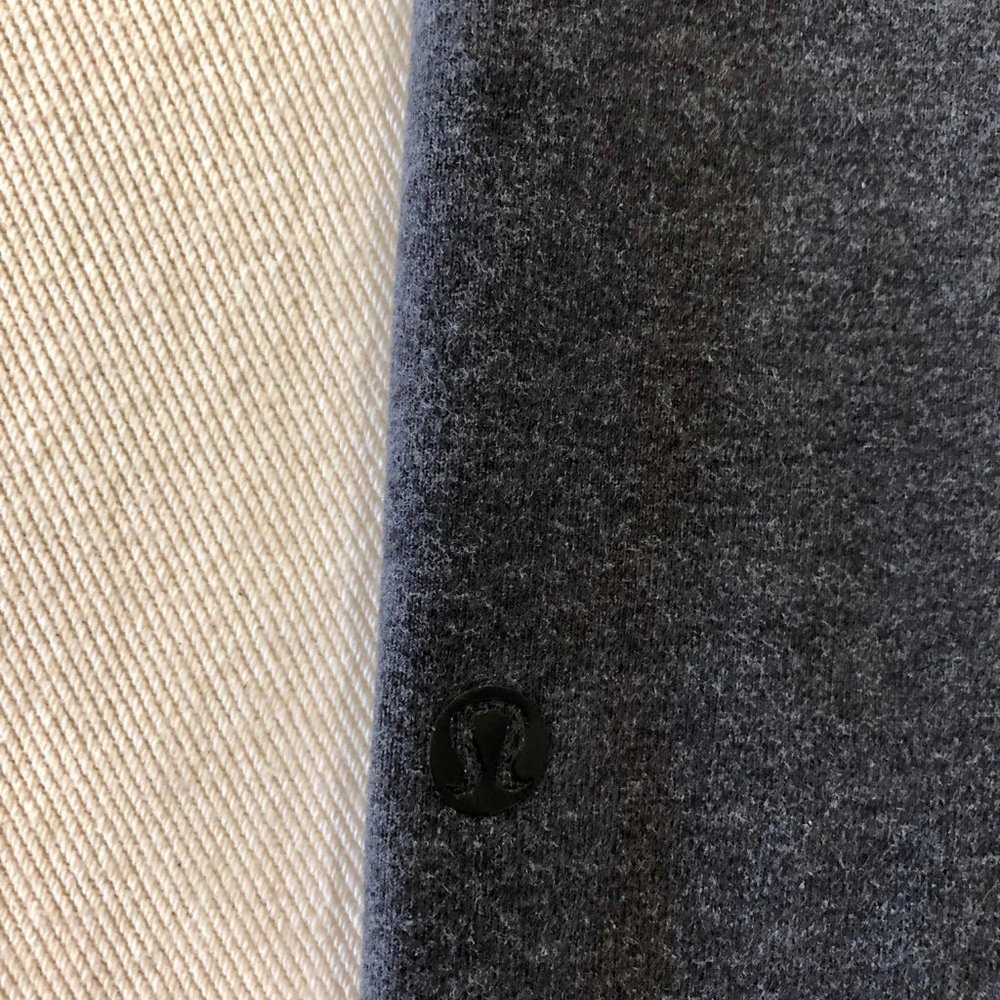 dark gray lululemon wunder under cropped leggings - Picture 4 of 4